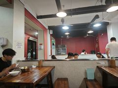 -王菊美食街·王菊面馆(总店)