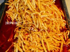 -红鼻子桂林米粉(金唐新光界店)