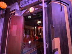 -暴风岛沉浸式体验馆(百联世纪店)