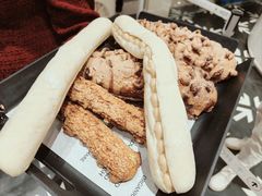 -HOT CRUSH趁热集合·现烤面包(环球港店)