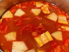 -尚尚仙·酸汤猪手·猪肚鸡火锅(华联万柳购物中心店)