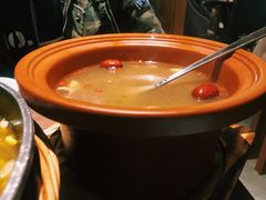 -有红鸡毛店·川菜(建设路店)