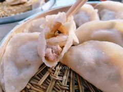 -金城包子牛肉灌汤包(台东四路店)