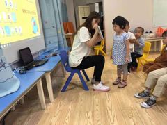 -爱乐梵国际儿童教育中心(古美店)