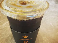 臻选手冲卢穆洪多-星巴克臻选(南京艾尚天地店)