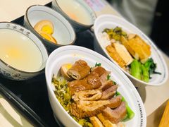 -狮头牌卤味研究所·卤味饭(花城汇南区店)