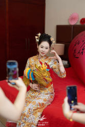 -LOVE SHINE婚纱·红鼎庄龙凤褂·妈妈装定制