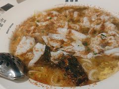-渔语鱼新川菜Bistro(万象天地店)