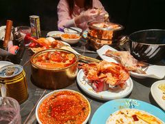-雍容荟帝王蟹活龙虾展台自助(IFS黑金店)