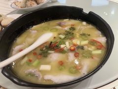 川西椒麻鱼-国际青年会议酒店-苏莱斯餐厅