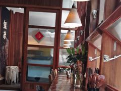 -银米·云南传统过桥米线(双廊黑金冠店)
