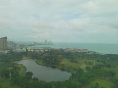 -黄金海景西餐厅·三文鱼·牛扒云顶旋转自助餐