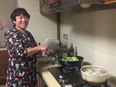 -阿姨来了月嫂服务中心(徐汇店)