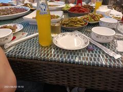 -去吃小龙虾·江湖菜·烧烤(南滨路店)