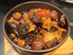 -在莲野·湖北民间菜·头牌松滋鸡(光谷步行街店)
