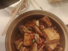 -霄汉牛三鲜湖北砂锅菜(万松园2店)