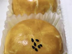 流心蛋黄酥糕点-味多美蛋糕(静安庄店)
