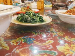 -闯关东东北农家菜(崂山石老人店)