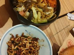 -怪噜范·老贵阳街头名小吃(数博万达店)