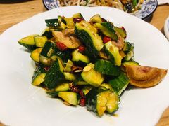 肘花拍黄瓜-小幸湖春饼(悦茂购物中心店)