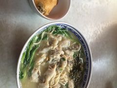 -明呈黄鱼面馆(斜土路店)
