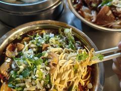 -薛记襄阳香辣牛肉面(平安路店)