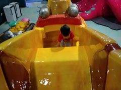 -青岛嘉年华主题乐园