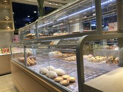 面包甜点陈列柜-好利来(龙首印象城店)