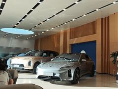 -蔚来体验中心(北京亦庄店)