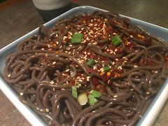 酸辣蕨根粉-一品渝香干锅鸭头(平安店)