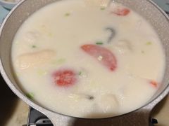 -佬麻雀·新湘菜(东方宝泰店)