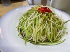 捞汁葫芦丝-柒柒海里·平价海鲜·蒸汽·家宴(金沙滩店)