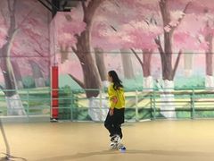 -极限PLAY运动娱乐新世界·团建派对表演休闲馆·室内高空游乐园