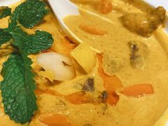 咖喱牛腩-大茴香越法料理(SOHO复兴店)