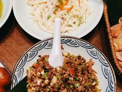 -老滇山寨•云南特色菜•地方菜•民族风情歌舞表演(世纪金源店)