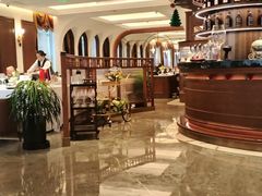 -马克西姆俄罗斯餐厅(通亚街店)