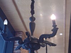 大堂吊灯-鸣记脆皮烤鱼(岐山路店)