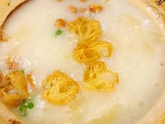 -新大咀港式茶餐厅(宝山万达店)