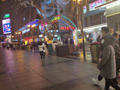 -八一路好吃街(雨田商务大厦店)