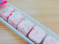 -全家便利店(莲花池东路店)