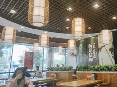 -裕记烧腊连锁餐饮(国商分店)