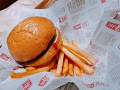-The Habit Burger Grill 哈比特汉堡(复兴soho店)