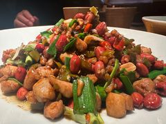 -吃饭皇帝大(长宁龙之梦店)