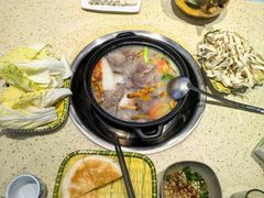 -九寨沟特色牦牛肉汤锅