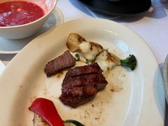 -马克西姆俄罗斯餐厅(通亚街店)