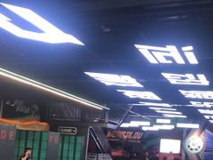 -极限PLAY运动娱乐新世界·团建派对潮玩休闲馆·室内蹦极高空游乐园