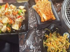 -啊美丽炭火烤肉(滑翔一店)