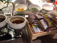 -航空港万怡酒店·万荟轩餐厅(航空港区远航路店)