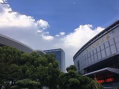 -包玉刚游泳场(黄龙恒励大厦店)