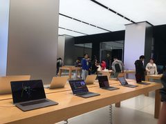 -Apple零售店(玄武湖店)